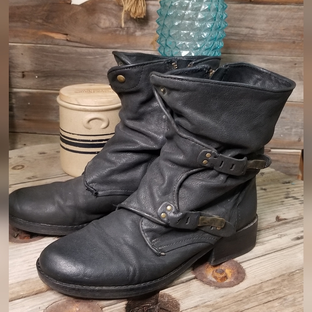 Sam Edelman soft leather moto boots